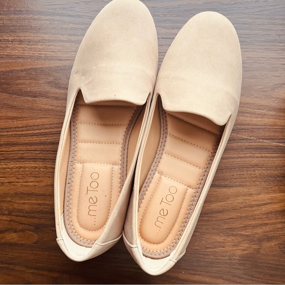 NWOT Me Too Yalec Loafers